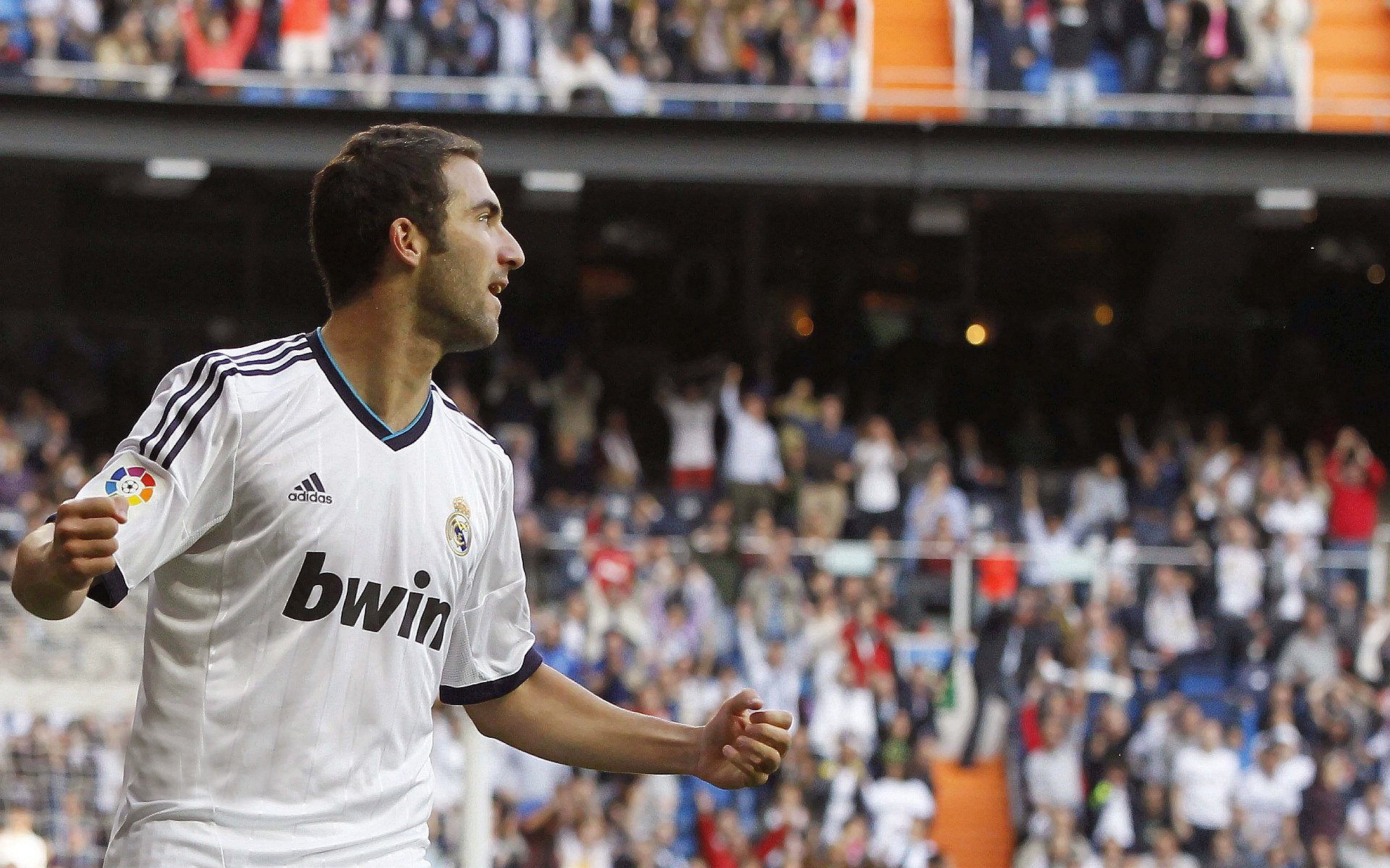 世界足球跑动距离排行榜，足球奔跑距离记录